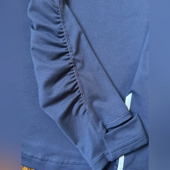 New Balance x J. Crew Running Top - Picture 8 of 11